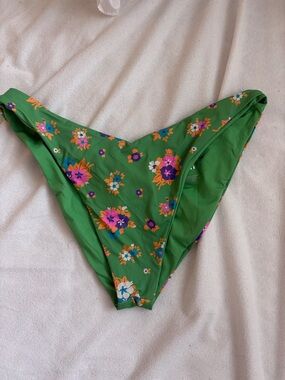 FRANKIES BIKINIS Green Floral Bikini Bottom
